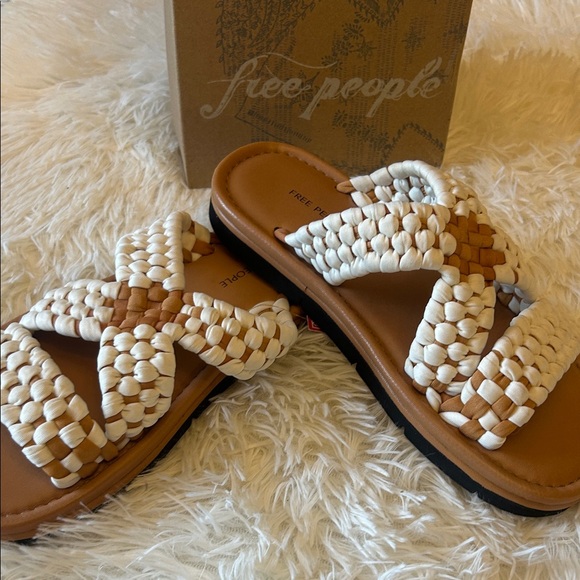 Free People White & Tan Woven Cross-Strap Slide - Picture 11 of 12